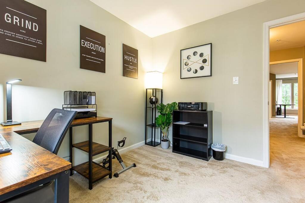 The Nest At Harmony Woods: Lux Dc Getaway + Office Villa Germantown Luaran gambar